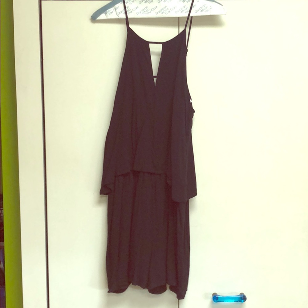 Black JustFab Romper w/ zig zag back Size Large
